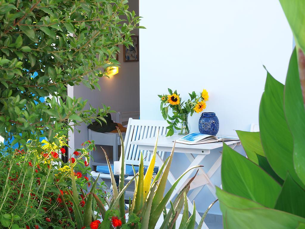 Almiris Seaside Apartments Almirida Extérieur photo