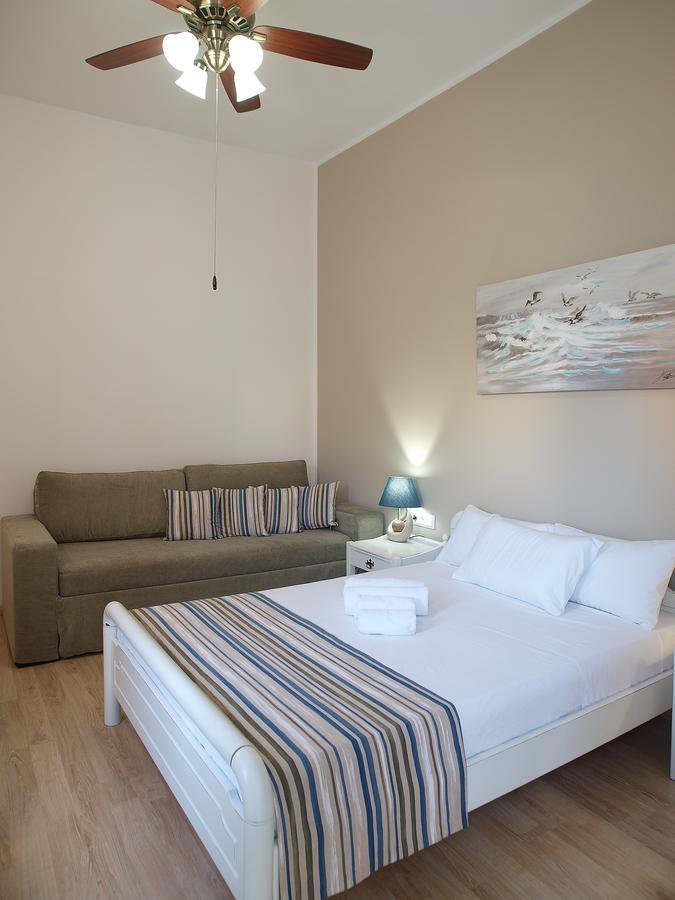 Almiris Seaside Apartments Almirida Extérieur photo