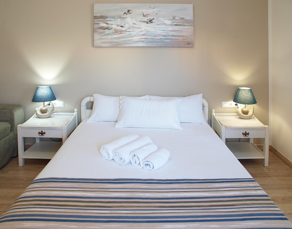 Almiris Seaside Apartments Almirida Extérieur photo